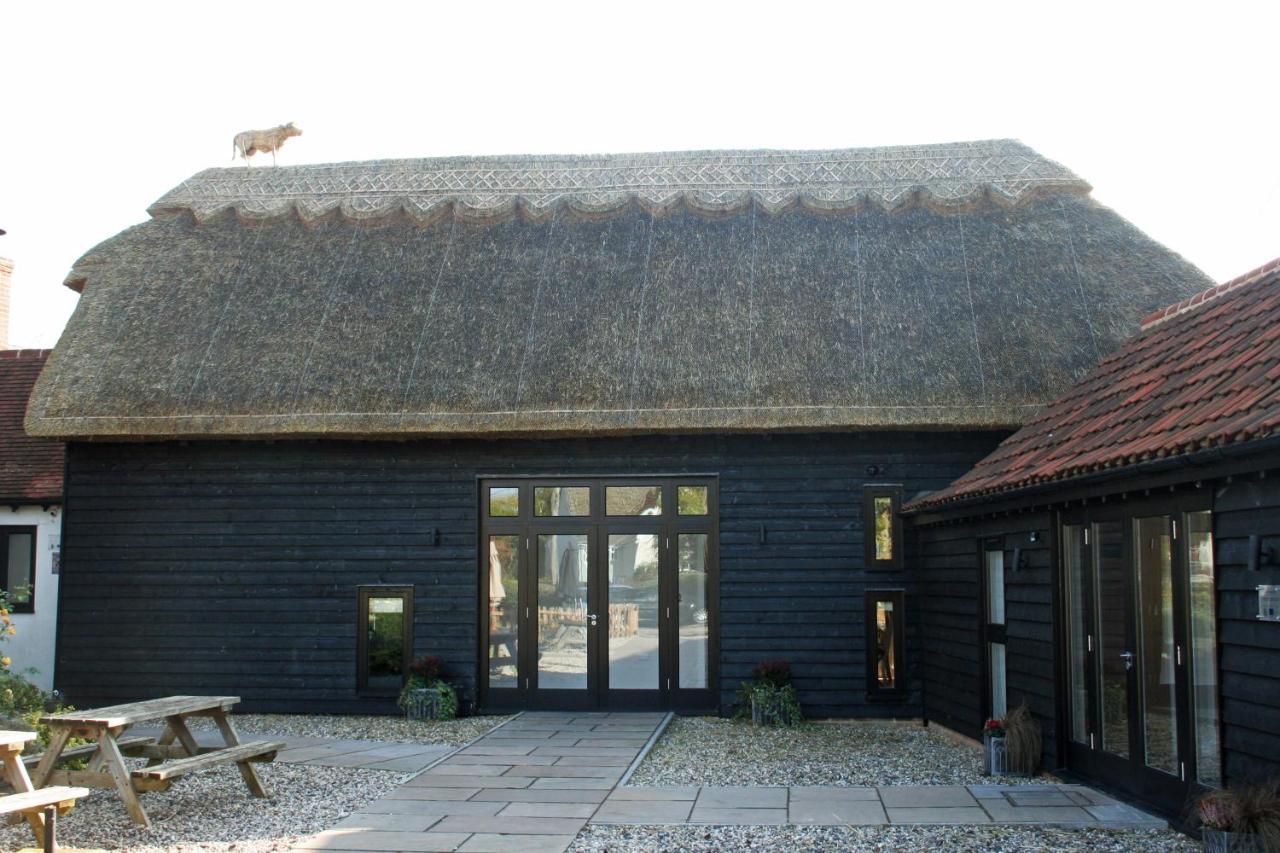 Отель The Red Cow Heydon  Экстерьер фото